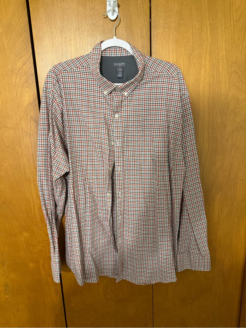 Van Heusen Men's Red and White Micro-Check Button-Down Shirt
